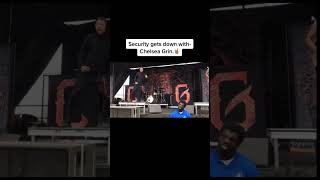 When security gets down with Chelsea Grin 😁 #deathcore #kingsofdeathcore #chelseagrin #tombarber