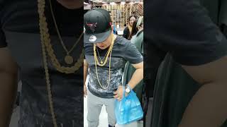 Too much gold #trending #trending #youtubeshorts #shorts #short #trendingshorts #viralshort #popular