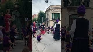 Gegants de Falset Ballant a la Cercavila de Festa Major