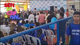 Lígia Victoria cantando na escola Ana Lins para o prefeito de são Miguel e o governador de Alagoas🤩