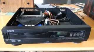 Philips AK630 CD Player - The cheapest built CDP that I ever saw.. :-)