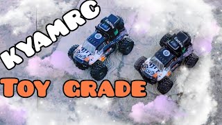 Kyamrc  1886a un coche de rc toy grade.