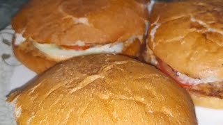 Chicken Burger #yummy 😋#easyrecipe #food #ytstudio #youtuber #cooking #viralvideo #trendingvideo