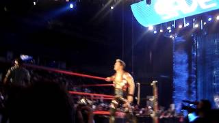 Chris Jericho Y2J entrance @ Bakersfield, CA 6/2/08