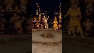 Tari Kecak Uluwatu  Bali