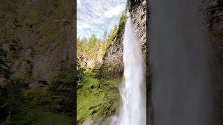 hiking view #waterfall  #hike #hikingadventures #hiking #pnw #pnwlife #naturesbeauty #travel #shorts