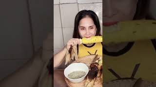 ASMR eating 🌽 #asmr #mukbang#eatingsounds #corn #eating