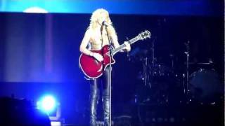 Shakira à Paris Bercy 14.06.11 Inevitable HD