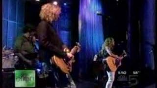 Sheryl Crow "Love is Free" on Ellen Degeneres 03-17-2008