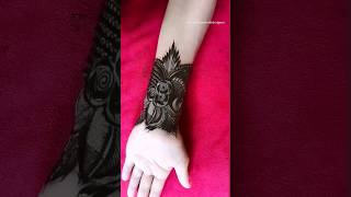 Beautiful flowers mehndi design ##mehndi #hennatattoo #henna #mehndidesign #mehndihenna #yt