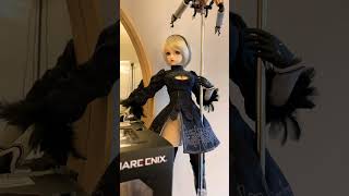 Nier 2B Deluxe + Volks Dollfie