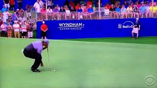 Tiger Woods Pre-Putt Routine