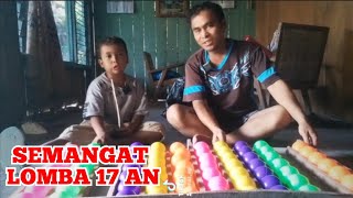 BERTANDING MENATA BOLA WARNA BERSAMA TUTU