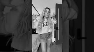 leleponsl tiktok Amo tu canción amiga @kimberly.loaiza #shorts