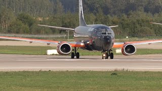 Черный красавец - Boeing 737 "World of tanks" в Домодедово.