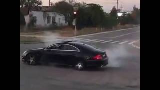 BMW M5  vs  Mercedes-Benz CLS63  drift