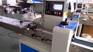 Automatic gauze roll packing machine