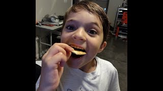 6YR OLD DOES SALTINE CHALLENGE