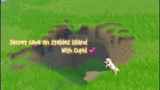 Secret cave on stables island with Cupid 💕  @chippy roblox