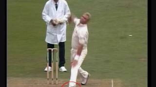 leg spin run up & delivery with markings