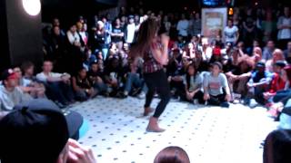 BERLIN's BEST SOLO DANCER am 17.12.2011 - DANCEHALL JUDGE * MAGGI *