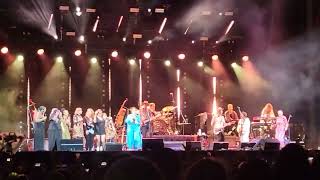 Annie Lennox Sisters Are Doin' It For Themselves Live at Girls Just Wanna Weekend, Mexico 2024