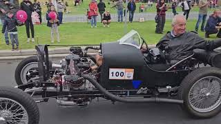 Start line skids and sounds at Geelong Revival 2023 Sunday