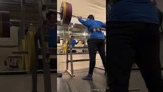 Highbar squats 160kg (353lbs) x 5