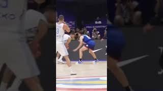 BASKETBALL AUSTIN REAVES SHOCKS THE WORLD AT THE WC WITH SOME INSANE MOVES AND SHOTS 😨 #shorts