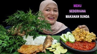 MAKAN JENGKOL MENTAH SAMBEL TERASI#makanansunda #lalapanmentah