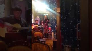 Ava Schimp singing "Señorita"