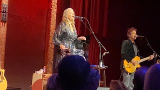 “I Want To Be Loved” — Joan Osborne cover of Muddy Waters (Willie Dixon), 11/26/23 NYC