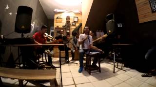 Coffternoon - Desember (cover) Live at Square Coffee Shop