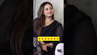 Hindi shayari status/Sargun mehta Shayari #shorts