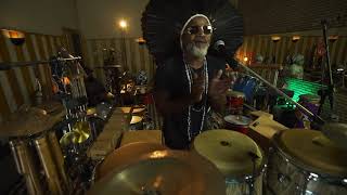 Carlinhos Brown - Vilarejo (LIVE SOS RAINFOREST)