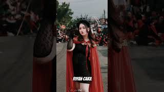 Dita peserta karnaval mode vampirr cantik sekali😋😍