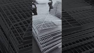 Hot dip galvanized steel metal grating duty metal bearing bar steel grid serrated steel grating