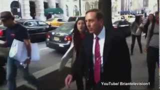 Students accuse General Petraeus of being a 'war criminal'