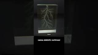 O Yıldırımın Camı Şekillendirdiği An! Lichtenberg Figürlerinin Gizemi