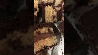 Chocolate vanilla marble cum truffle cake 😋