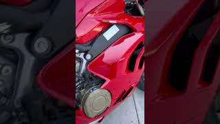 2023 Panigale V4 Base Red