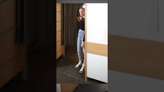 Garderobe im Hochformat mit Natascha