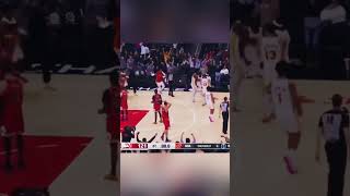 AJ Griffin hits a CLUTCH 180 BUZZER BEATER to win the game vs the Bulls! #shorts #basketball #nba