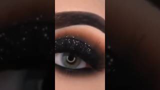 How to make Smokey eyes #youtube #makeuptips #shorts #vlog #hooriachaudhary