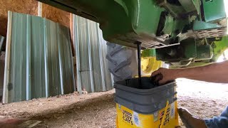 John Deere 4020 oil change and why I buy my parts from the John Deere dealership 💚💛