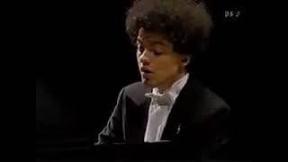 Brahms Waltz in A Flat Major, Op  39 No  15   Evgeny Kissin 240p 30fps H264 128kbit AAC