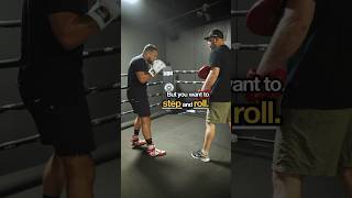 Why we step off the center when rolling a hook. #boxeo #boxing #mma #boxingtraining #martialarts