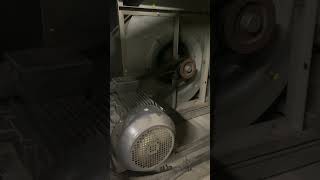 Very noisy extract fan