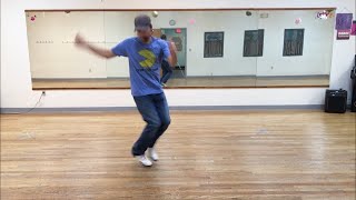 Ain’t Lookin’ Back by Mo Pitney clogging routine.