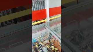 Abil sama mama berburu eskrim di Alfamart